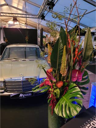 Blumen Dekoration und Floristik